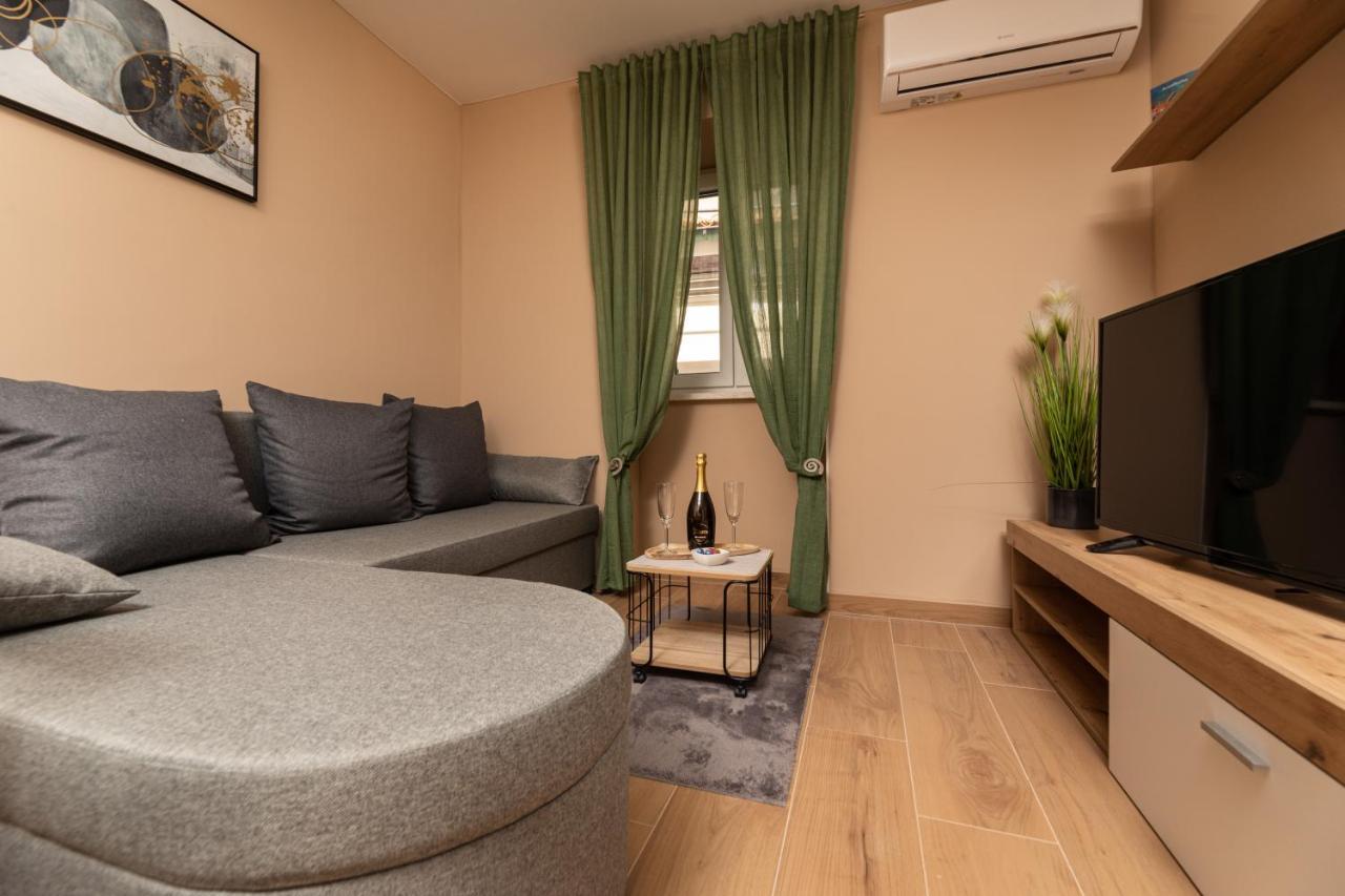 Apartments Neptun Башка Экстерьер фото